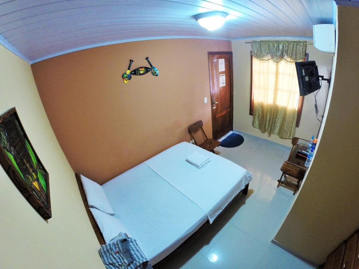 Hostal La Esperanza Летісія Екстер'єр фото